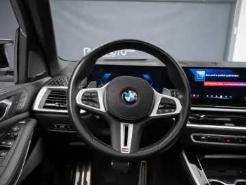 BMW X5 M60i xDrive