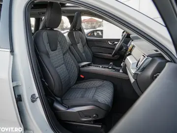 Volvo XC 60 Recharge T6 Twin Engine eAWD