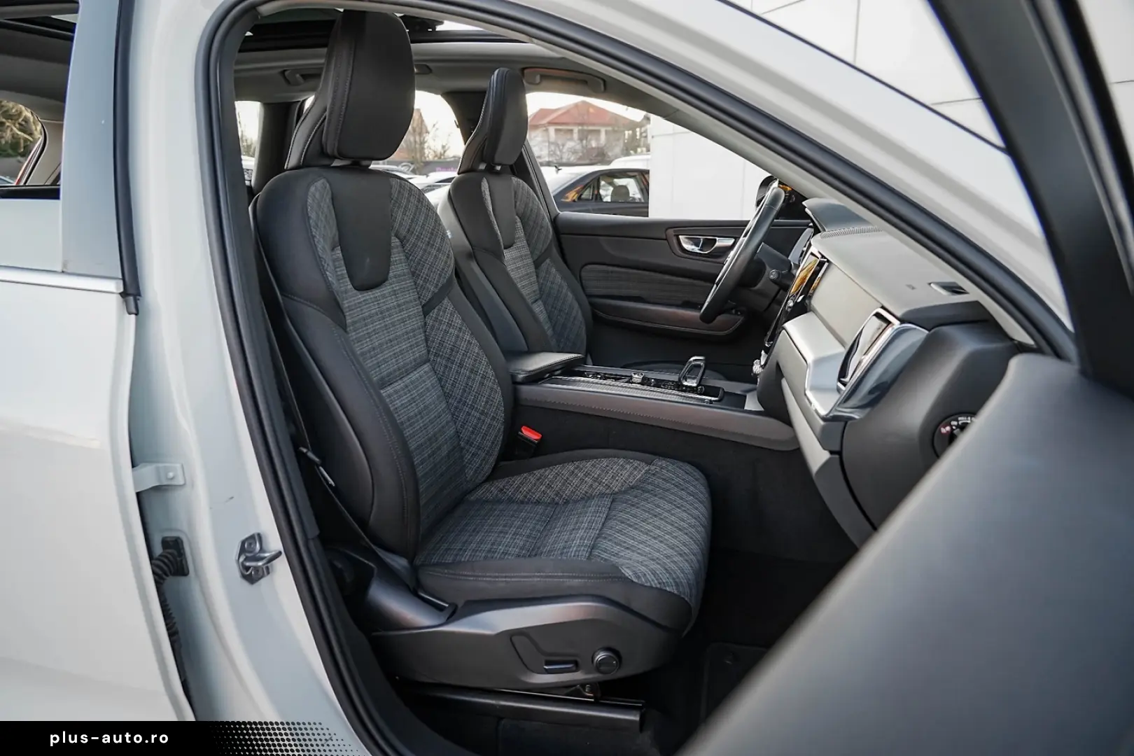 Volvo XC 60 Recharge T6 Twin Engine eAWD