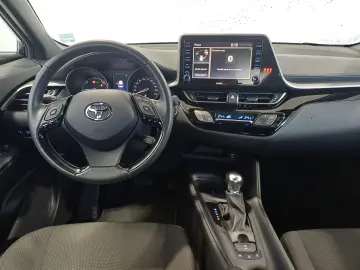 Toyota C-HR 1 8 Hybrid C-ENTER CVT