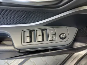 Toyota C-HR 1 8 Hybrid C-ENTER CVT