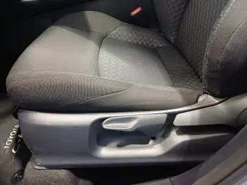 Toyota C-HR 1 8 Hybrid C-ENTER CVT