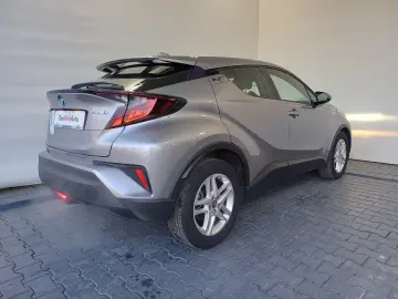 Toyota C-HR 1 8 Hybrid C-ENTER CVT