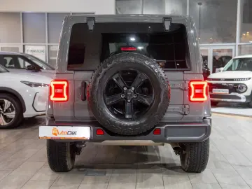 Jeep Wrangler UNLIMITED Sahara