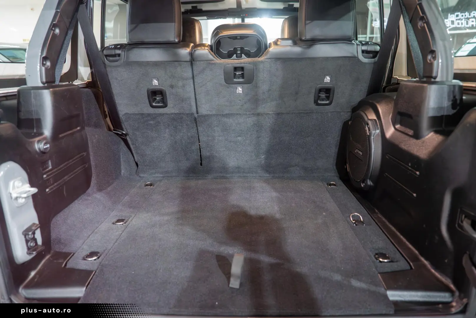 Jeep Wrangler UNLIMITED Sahara