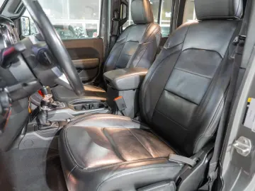 Jeep Wrangler UNLIMITED Sahara