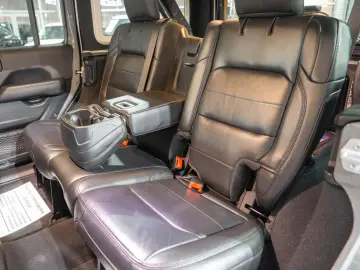 Jeep Wrangler UNLIMITED Sahara