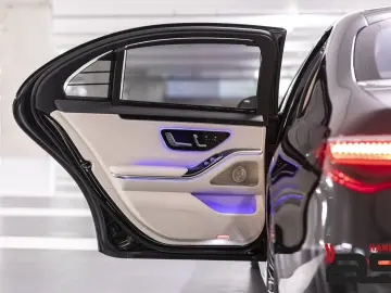 MERCEDES-BENZ S 580 4M L DriveP First Chauff Execut &hellip;