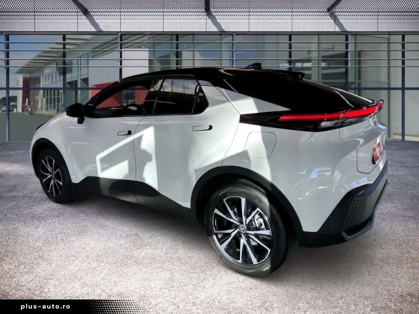 TOYOTA C-HR 2.0 Plug-in Hybrid ACC AUT LED Navi Virtual