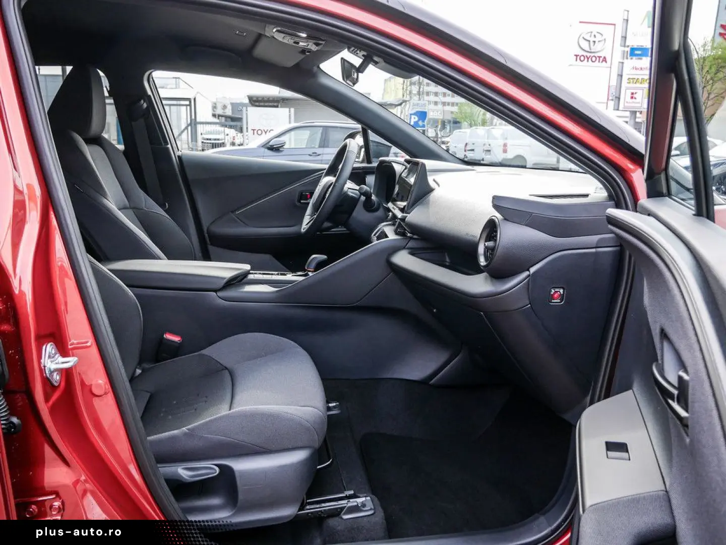 TOYOTA C-HR 2.0 Plug-In Hybrid Teamplayer Technik Paket