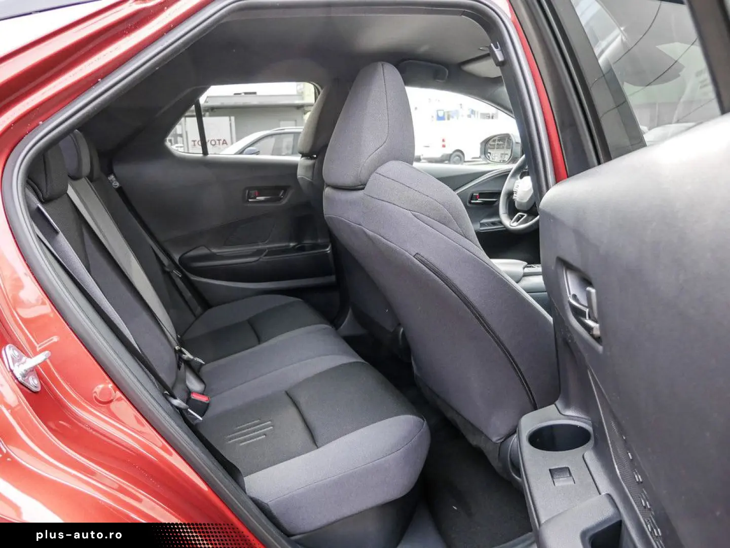 TOYOTA C-HR 2.0 Plug-In Hybrid Teamplayer Technik Paket