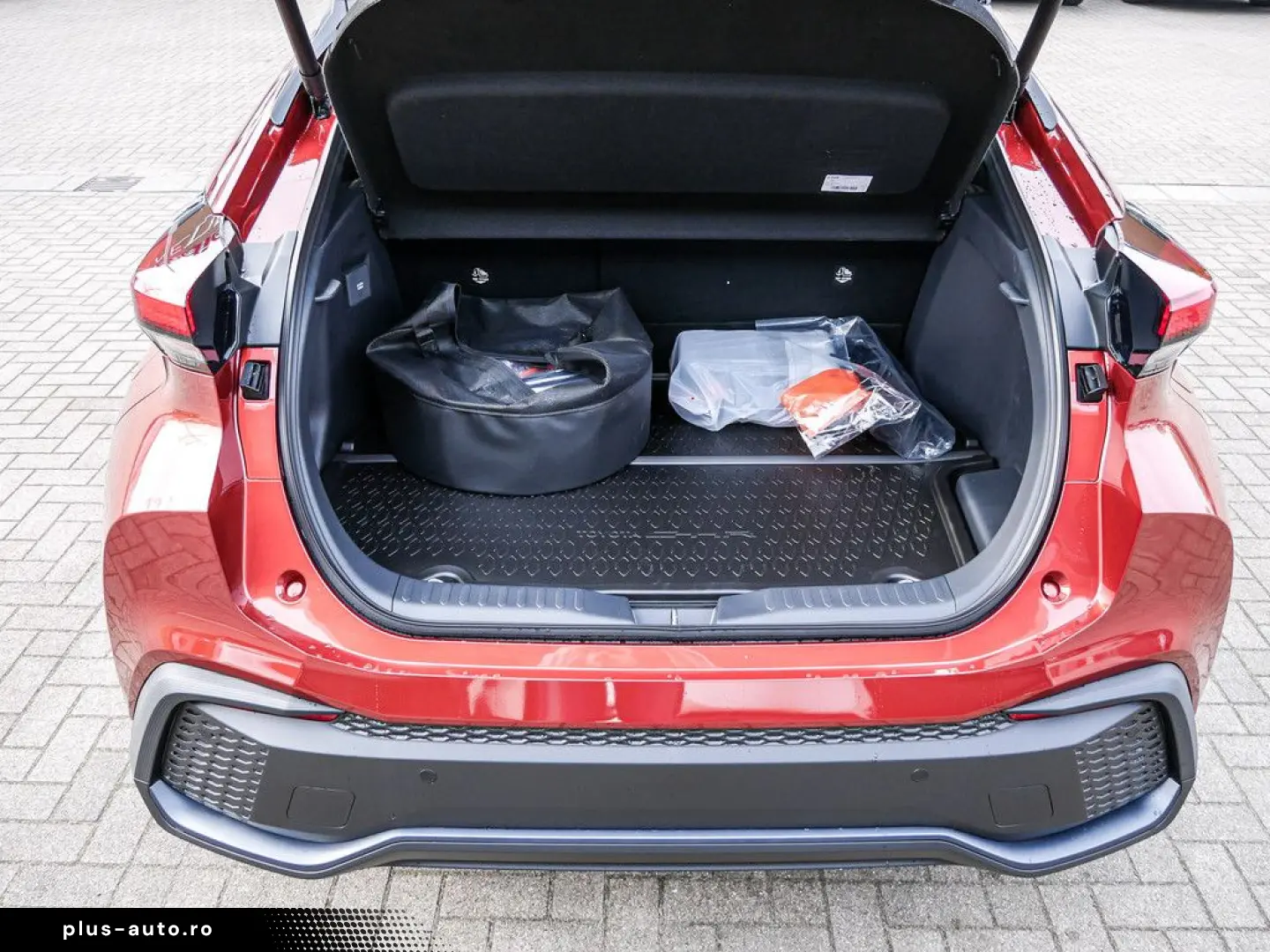 TOYOTA C-HR 2.0 Plug-In Hybrid Teamplayer Technik Paket