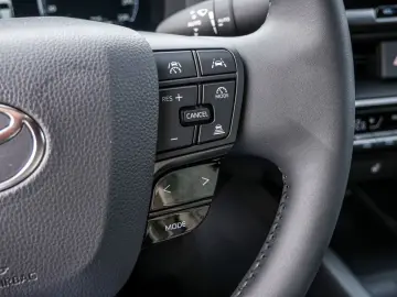 TOYOTA C-HR 2.0 Plug-In Hybrid Teamplayer Technik Paket