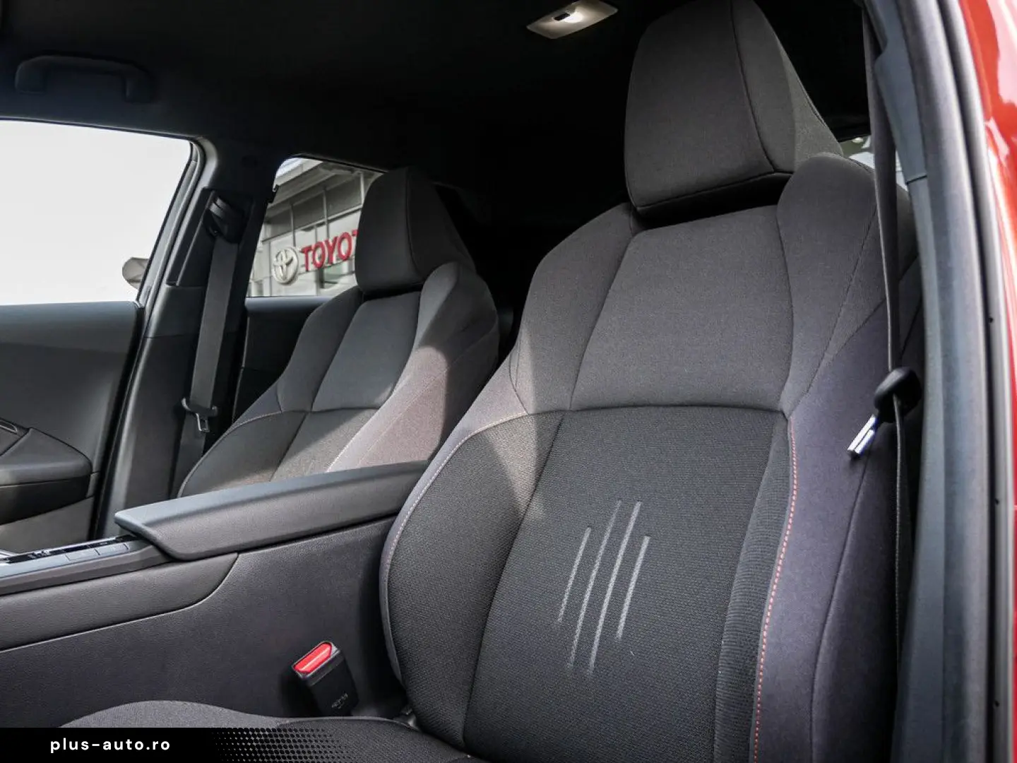 TOYOTA C-HR 2.0 Plug-In Hybrid Teamplayer Technik Paket