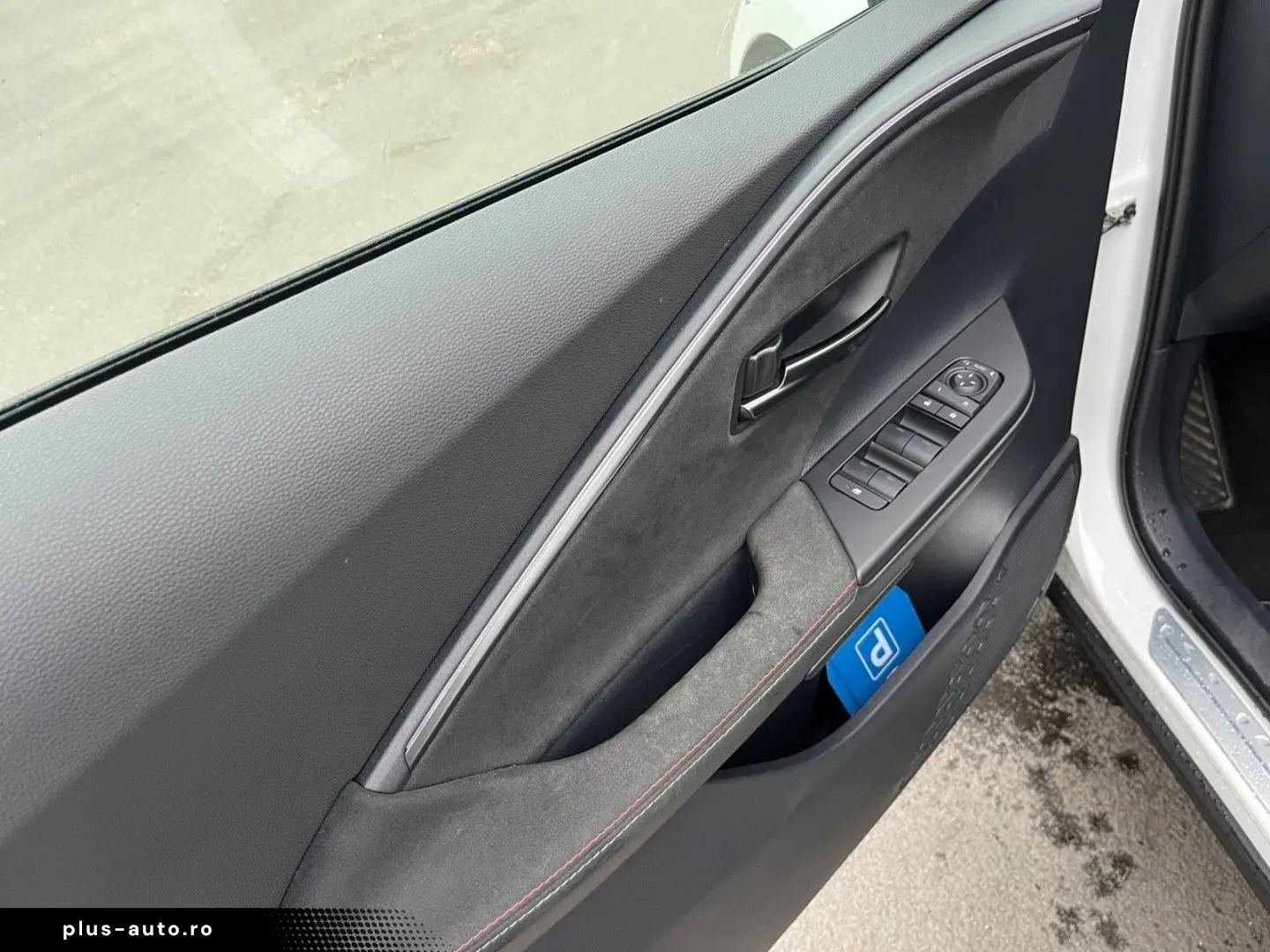 TOYOTA C-HR Plug-In Hybrid FWD GR Spo rt 2.0 EU6e