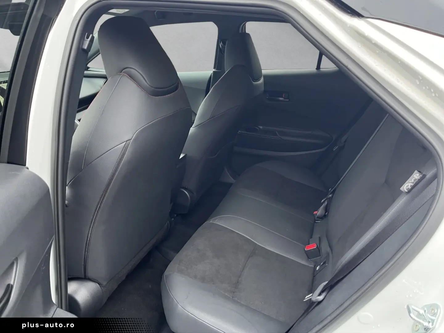 TOYOTA C-HR Plug-In Hybrid FWD GR Spo rt 2.0 EU6e