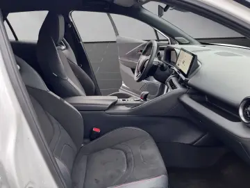 TOYOTA C-HR Plug-In Hybrid FWD GR Spo rt 2.0 EU6e