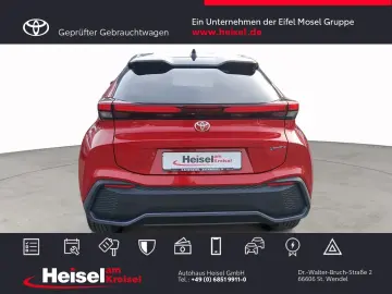 TOYOTA C-HR Plug-In Hybrid 2 0 4x2 Team Deutschland