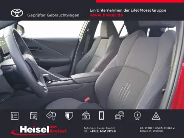 TOYOTA C-HR Plug-In Hybrid 2 0 4x2 Team Deutschland