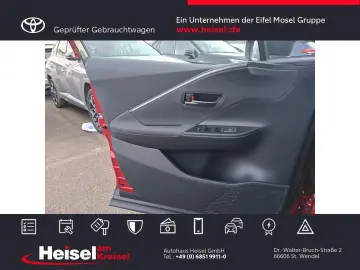 TOYOTA C-HR Plug-In Hybrid 2 0 4x2 Team Deutschland