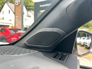 TOYOTA MY25 Tacoma Trailhunter  ON STOCK