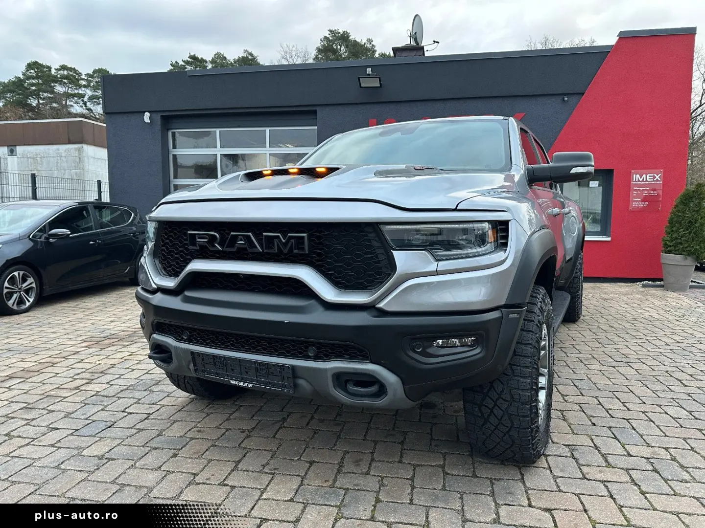DODGE RAM TRX 6.2l Supercharged Hemi V8