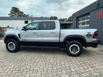 DODGE RAM TRX 6.2l Supercharged Hemi V8