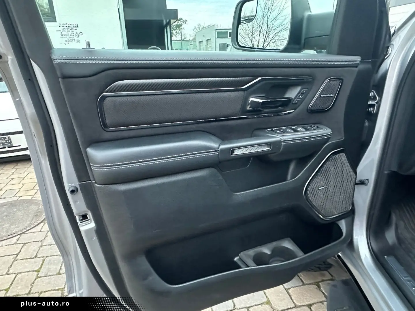 DODGE RAM TRX 6.2l Supercharged Hemi V8