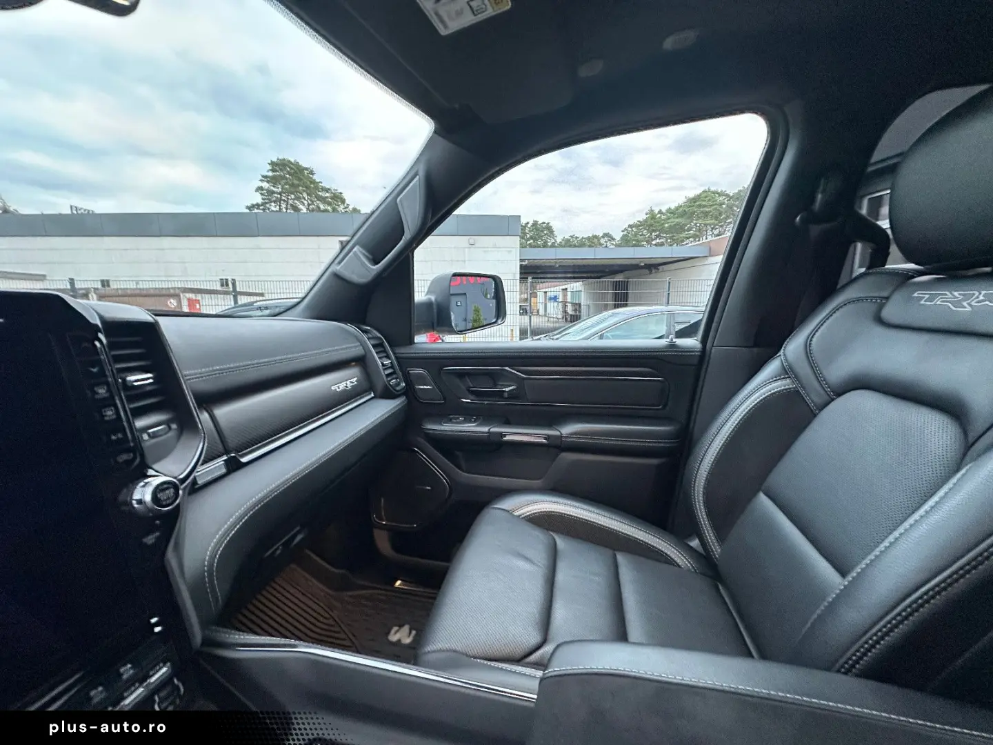 DODGE RAM TRX 6.2l Supercharged Hemi V8