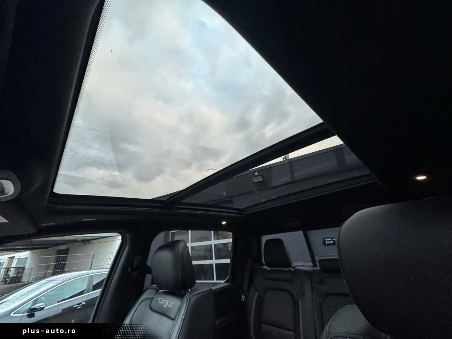 DODGE RAM TRX 6.2l Supercharged Hemi V8