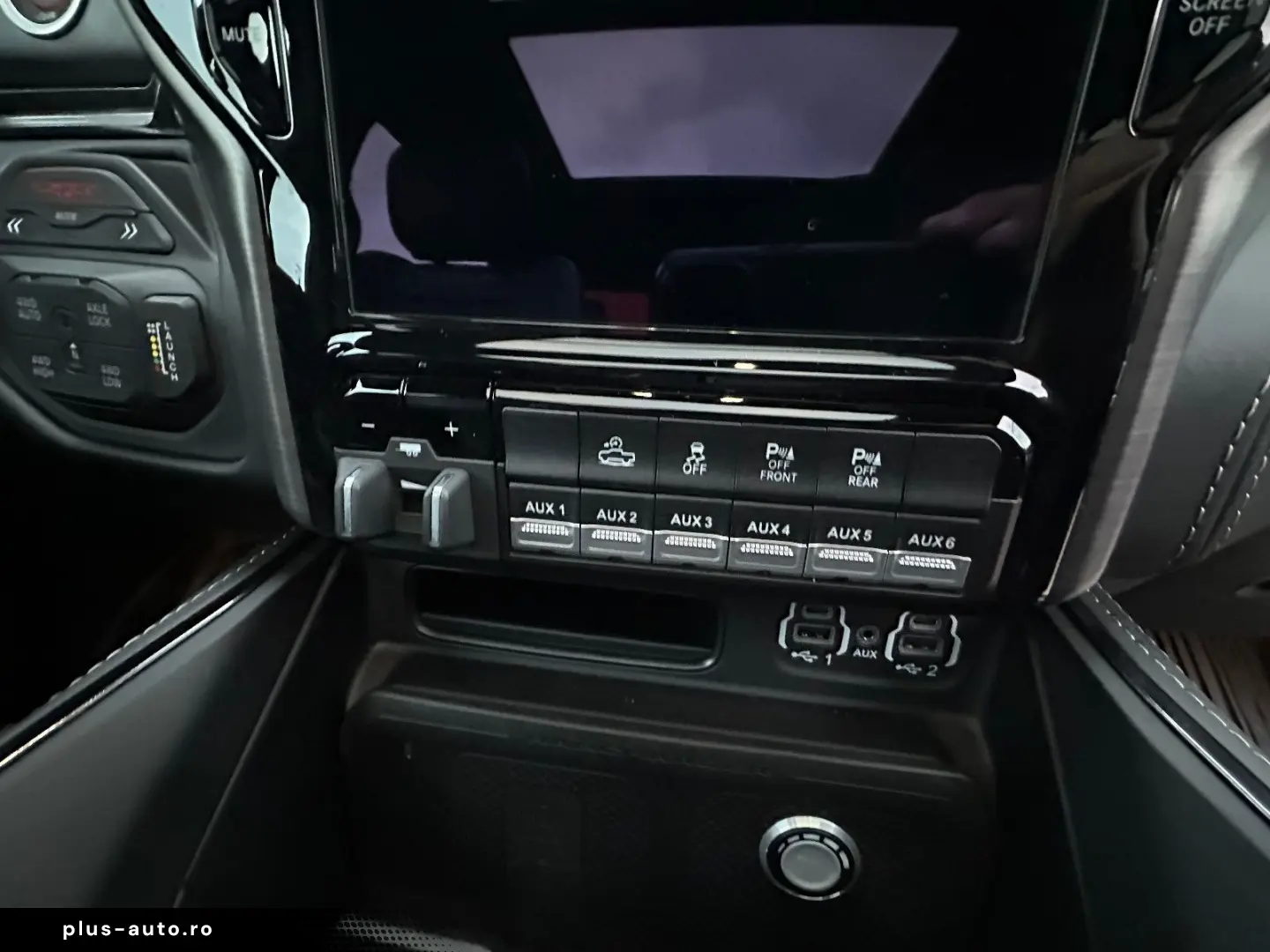 DODGE RAM TRX 6.2l Supercharged Hemi V8