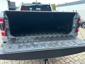 DODGE RAM TRX 6.2l Supercharged Hemi V8