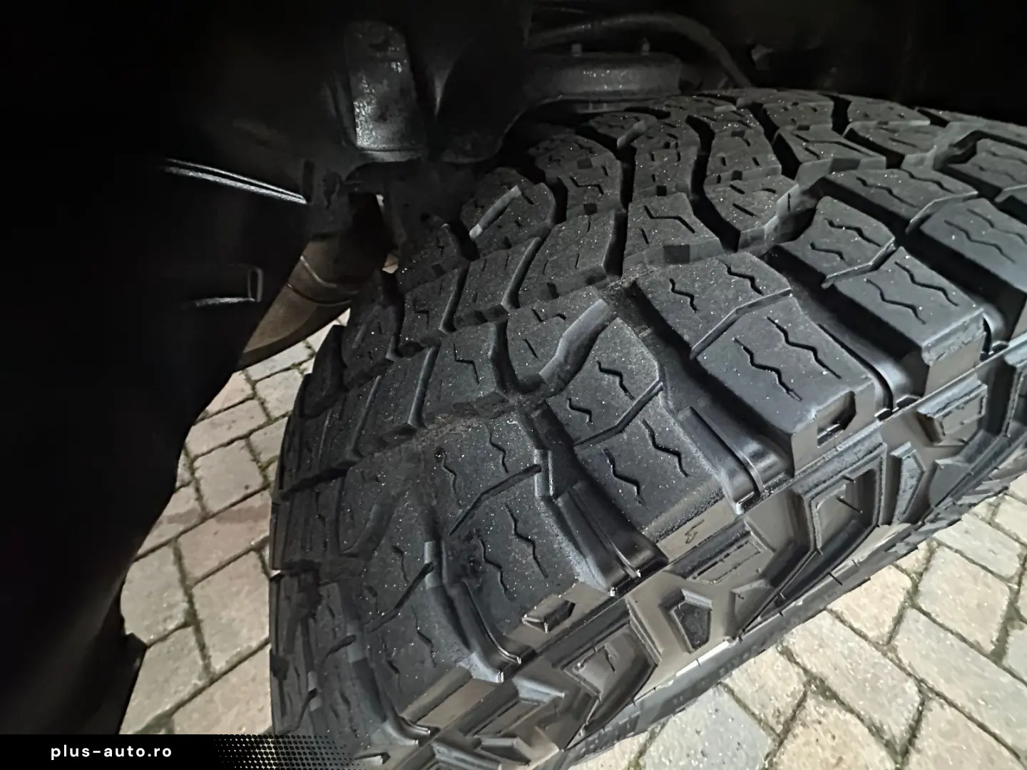 DODGE RAM TRX 6.2l Supercharged Hemi V8