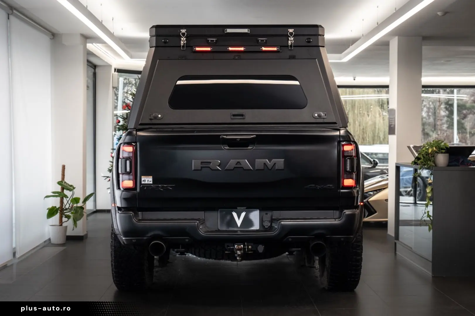 DODGE RAM 1500 TRX Harman Kardon Car tent