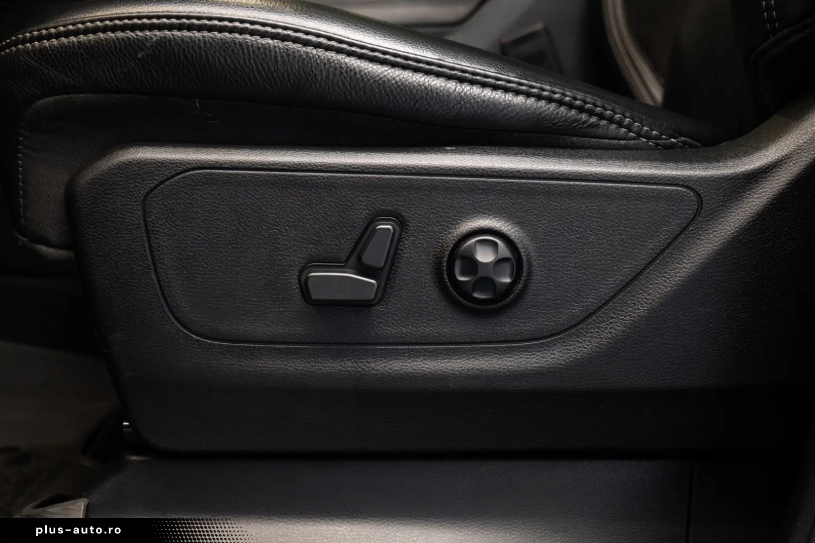 DODGE RAM 1500 TRX Harman Kardon Car tent