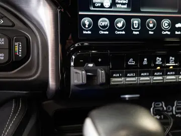 DODGE RAM 1500 TRX Harman Kardon Car tent