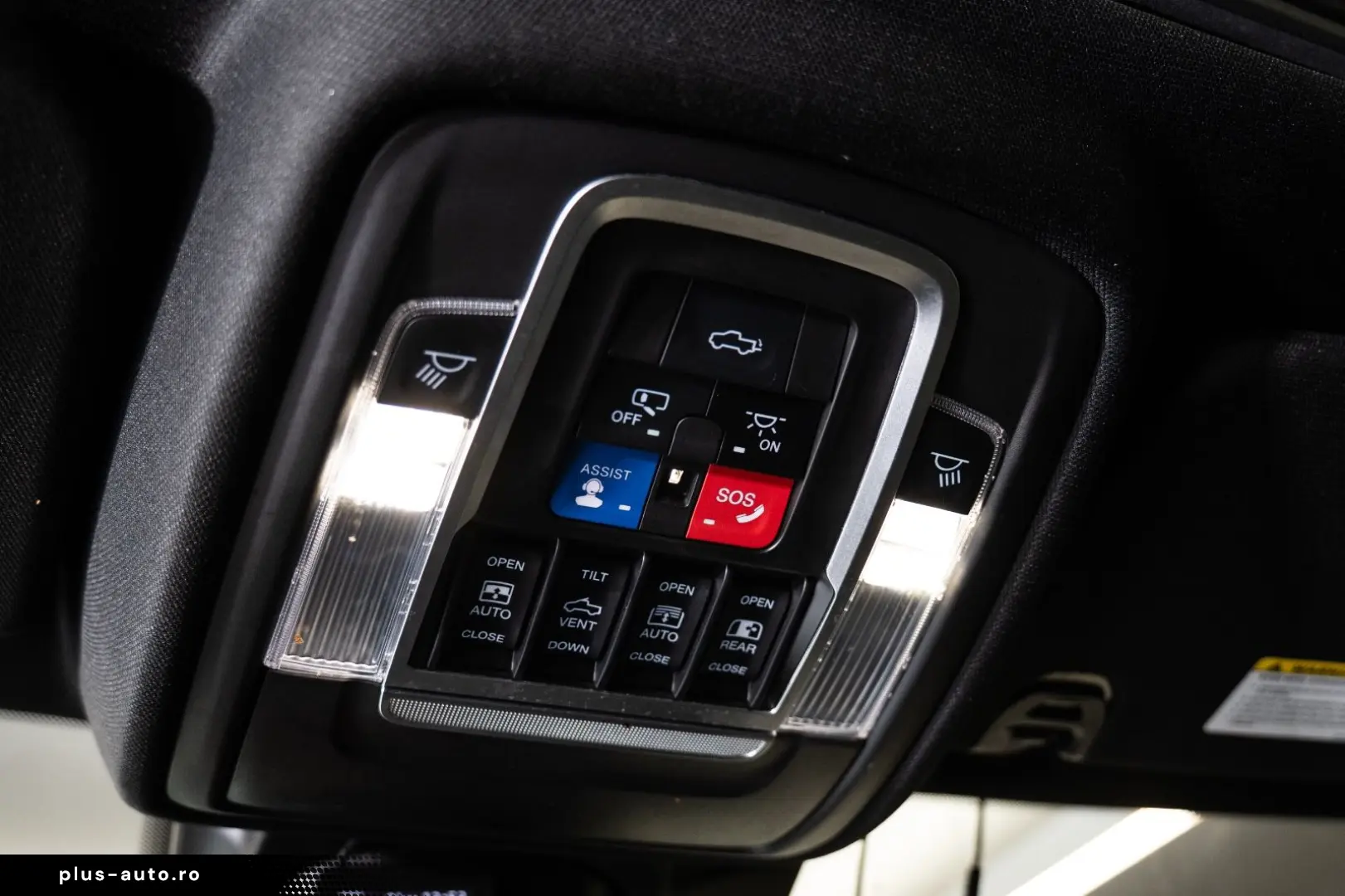 DODGE RAM 1500 TRX Harman Kardon Car tent