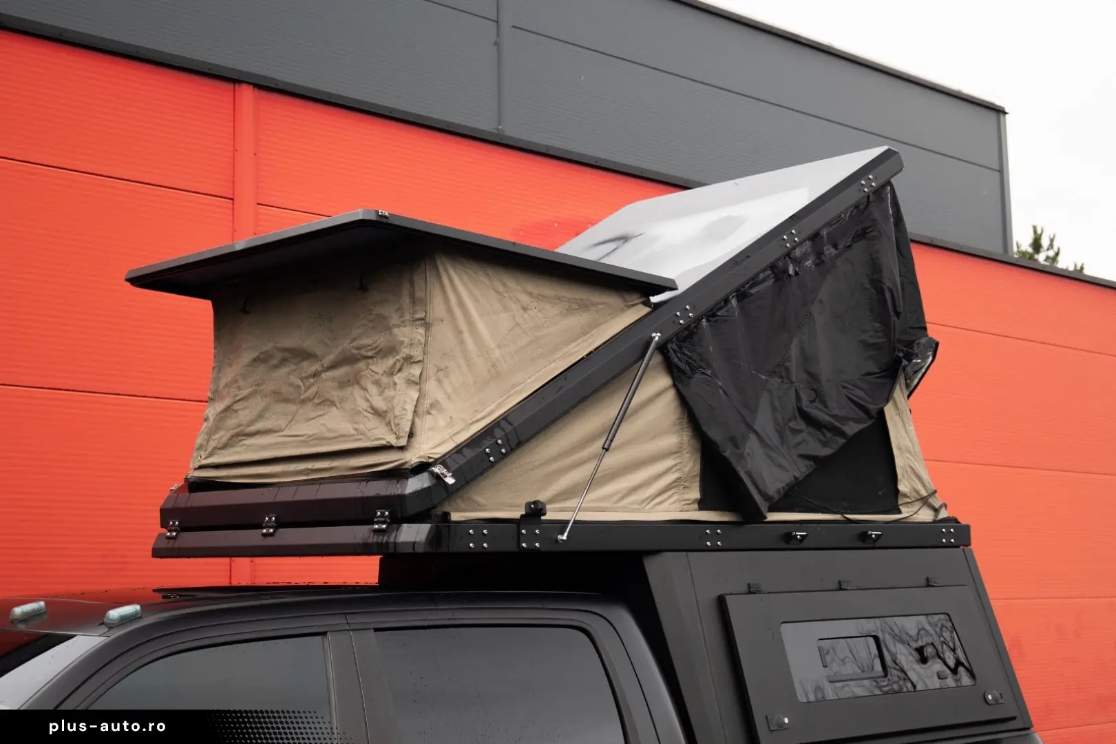 DODGE RAM 1500 TRX Harman Kardon Car tent