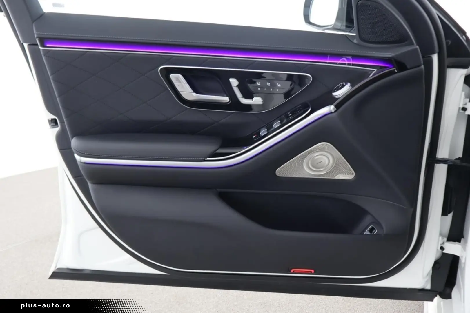 MERCEDES-BENZ S 580 4M AMG Night Standhz Pano Massag&hellip;