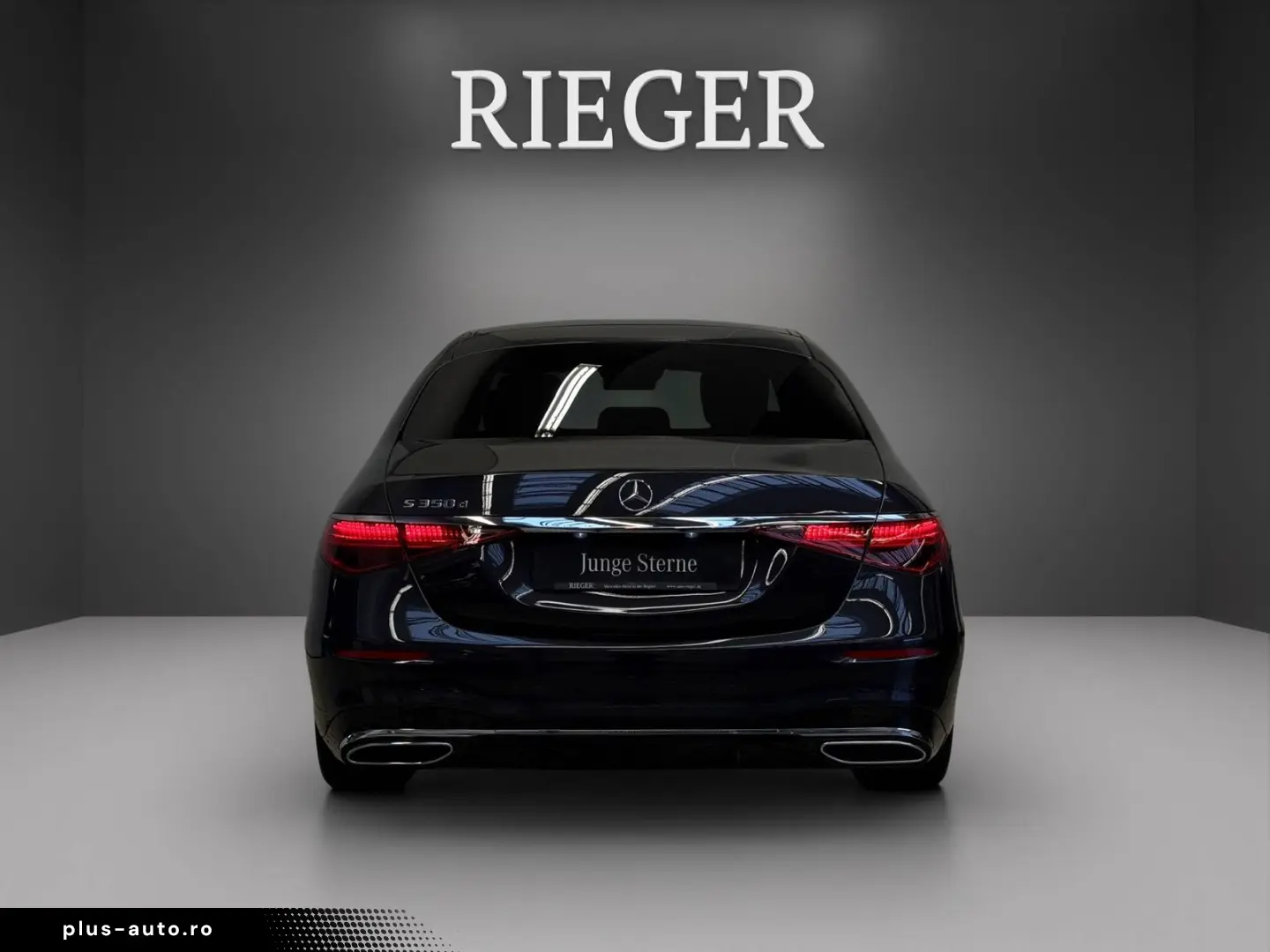 MERCEDES-BENZ S 350 d AMG Pano Airmatic 3D-Display Burmester