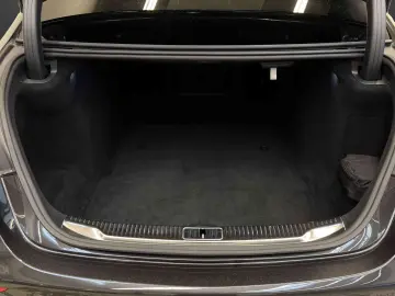 MERCEDES-BENZ S 350 d AMG Pano Airmatic 3D-Display Burmester