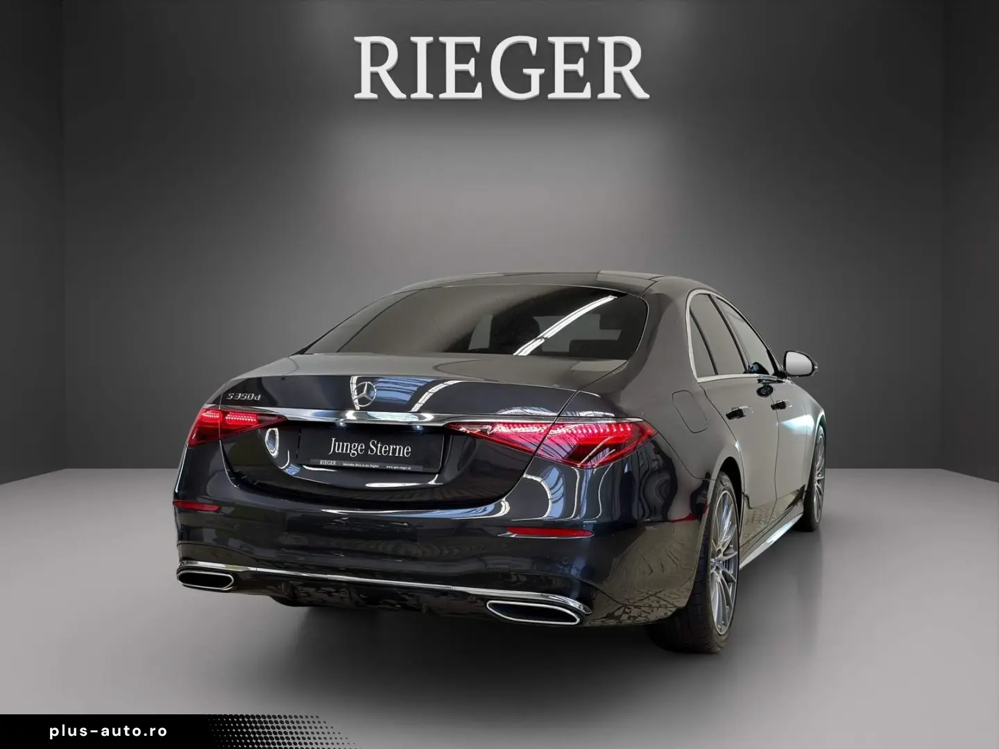 MERCEDES-BENZ S 350 d AMG Pano Airmatic 3D-Display Burmester