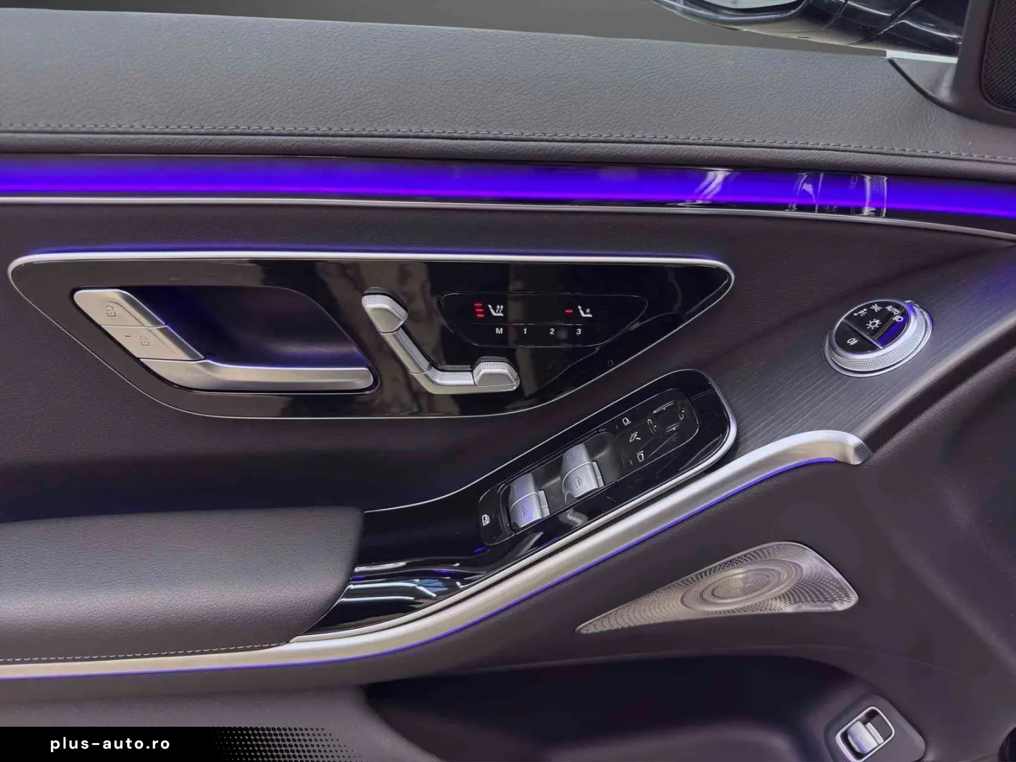 MERCEDES-BENZ S 350 d AMG Pano Airmatic MB-LED Burmester 20