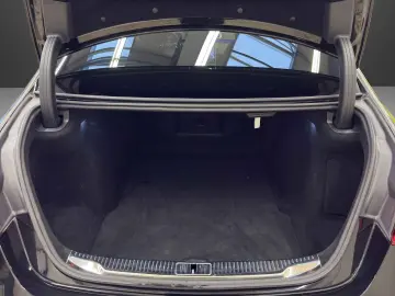 MERCEDES-BENZ S 350 d AMG Pano Airmatic MB-LED Burmester 20