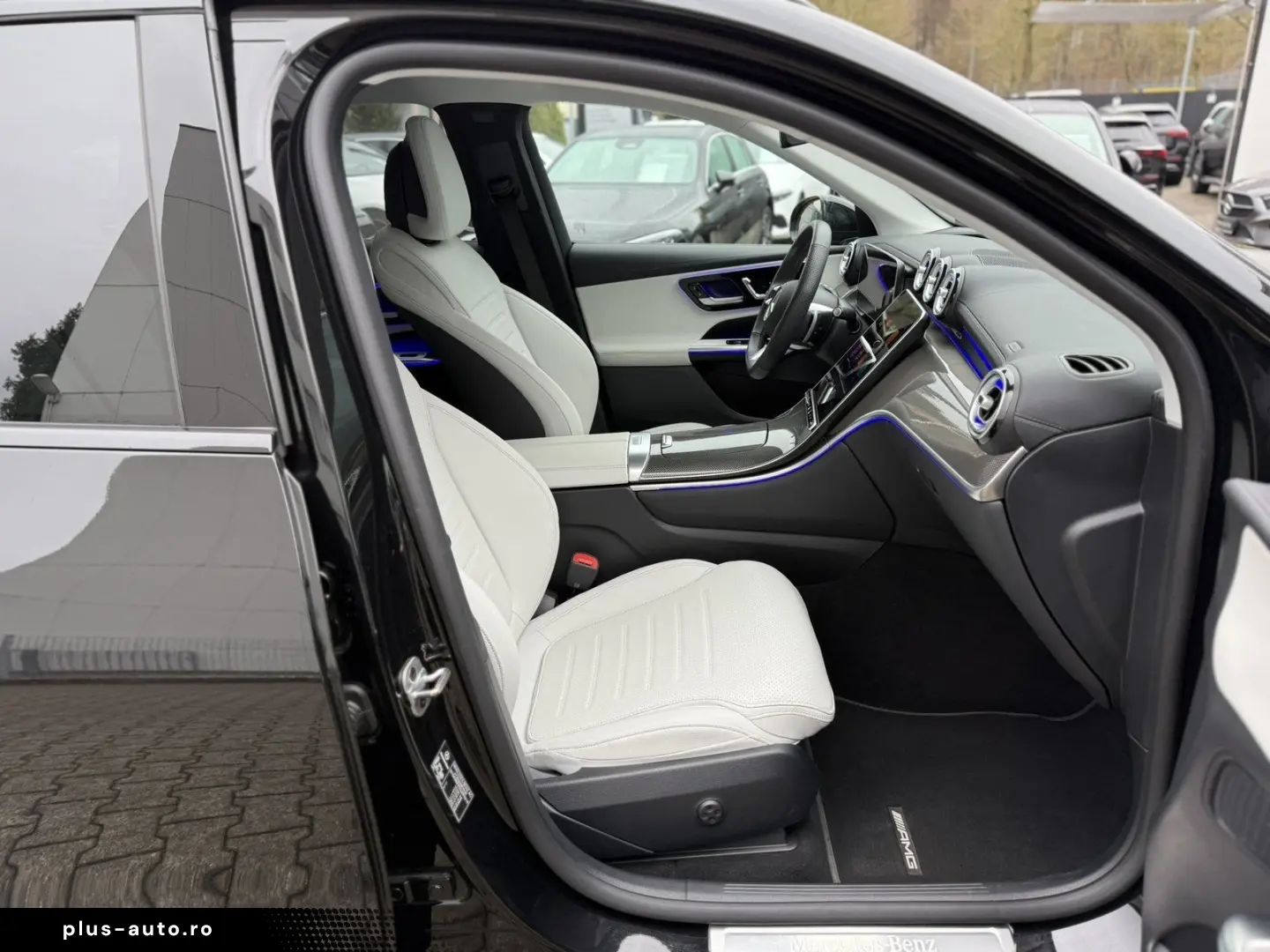 MERCEDES-BENZ GLC 220 d AMG AHK LED 360  MEMORY TOTWINKEL