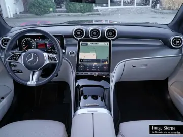 MERCEDES-BENZ GLC 220 d 4M AVANTGARDE-ADV PANO AHK K&hellip;