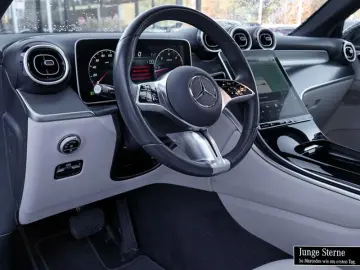 MERCEDES-BENZ GLC 220 d 4M AVANTGARDE-ADV PANO AHK K&hellip;