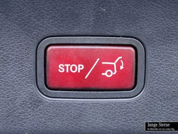 MERCEDES-BENZ GLC 220 d 4M AVANTGARDE-ADV PANO AHK K&hellip;