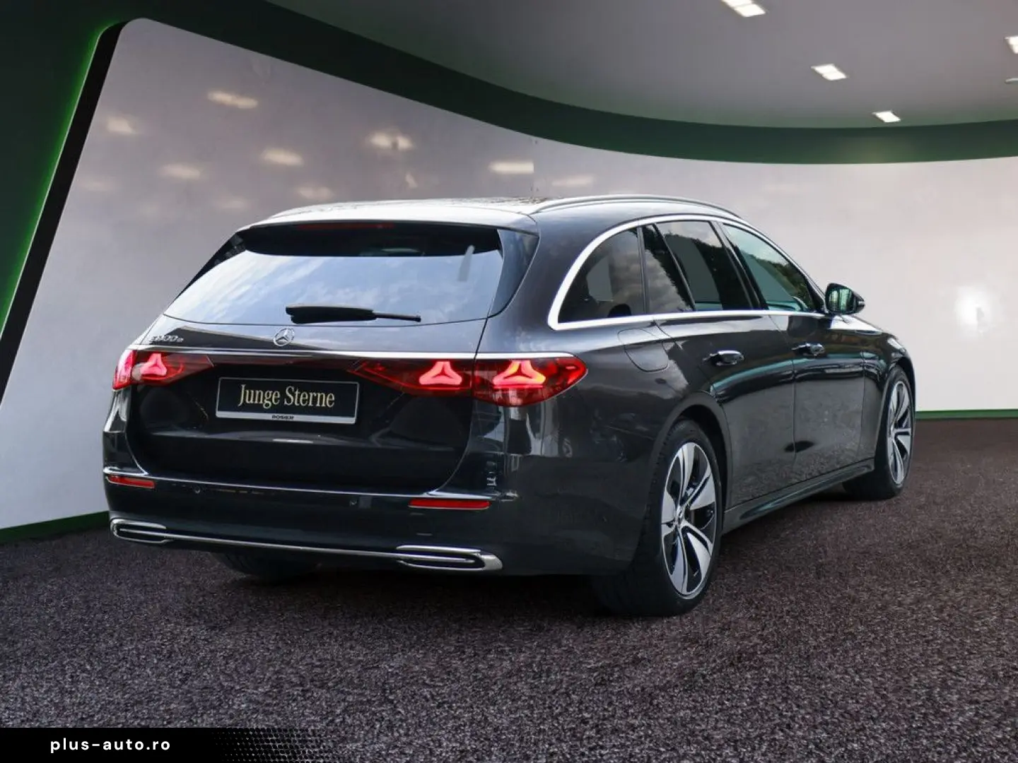 MERCEDES-BENZ E 300 e T Avantgarde Advanced AHK Dist&hellip;