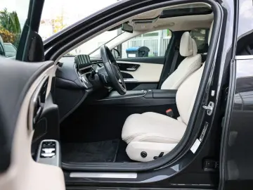 MERCEDES-BENZ E 300 e T Avantgarde Advanced AHK Dist&hellip;